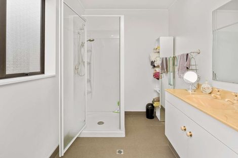 Photo of property in 21 Turners Road, Waikawa, Picton, 7220