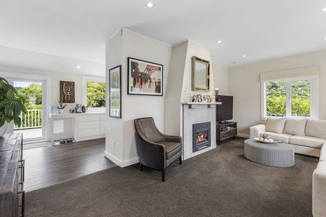 Photo of property in 22 Donald Crescent, Karori, Wellington, 6012