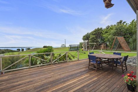 Photo of property in 357 Mclachlan Road, Kaukapakapa, Warkworth, 0984