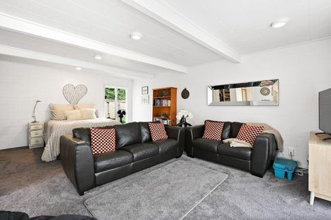 Photo of property in 28 Clements Crescent, Queenwood, Hamilton, 3210