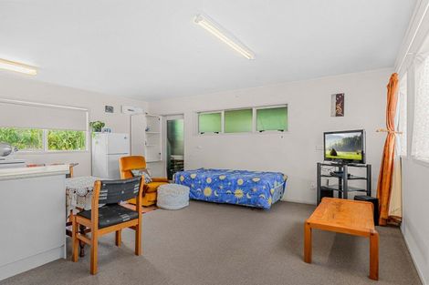 Photo of property in 6 Cullen Road, Waipu, 0582