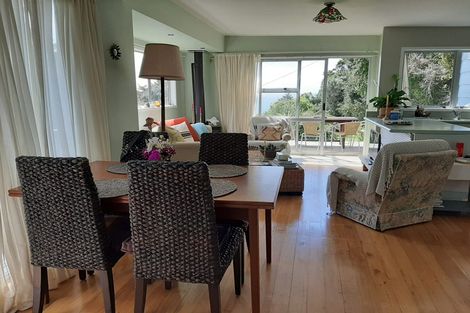 Photo of property in 95 Cornwallis Road, Cornwallis, Auckland, 0604