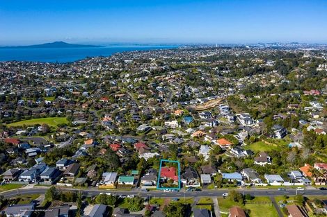Photo of property in 80 Arran Road, Browns Bay, Auckland, 0630