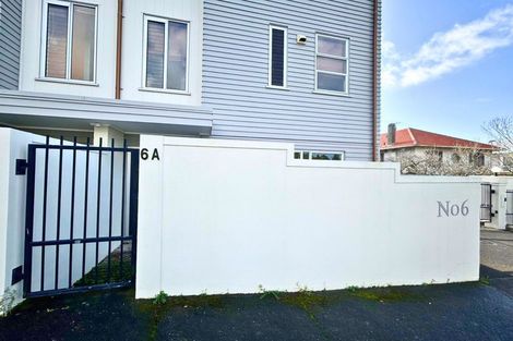 Photo of property in 6a Carlton Gore Road, Grafton, Auckland, 1023