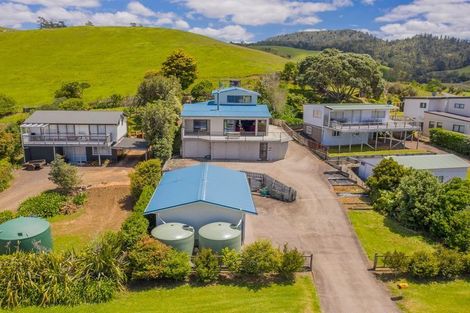 Photo of property in 113 Wharekaho Sh25 Road, Wharekaho, Whitianga, 3592