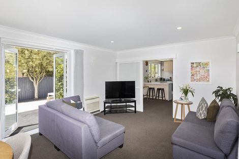 Photo of property in 1/216 Waimairi Road, Ilam, Christchurch, 8041