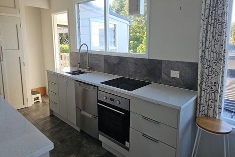 Photo of property in 147 Rangatira Road, Beach Haven, Auckland, 0626