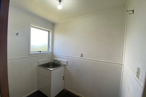 Photo of property in 4 Kilcar Place, Massey, Auckland, 0614