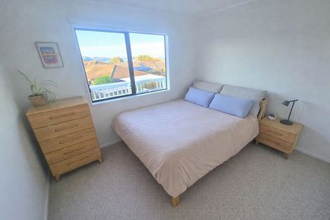 Photo of property in 18 Kahurangi Place, Snells Beach, 0920