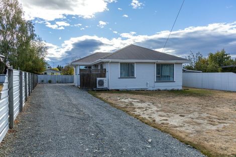Photo of property in 13 Fraser Crescent, Twizel, 7901