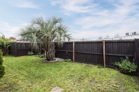 Photo of property in 4/17 Longley Place, Addington, Christchurch, 8024