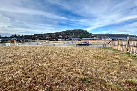 Photo of property in 7 Rua Street, Albert Town, 9305