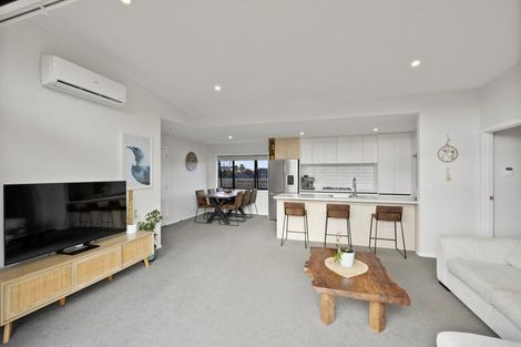 Photo of property in 29 Weka Street, Mangawhai, 0505