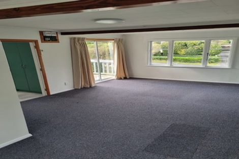 Photo of property in 12 Mahoe Street, Tawa, Wellington, 5028