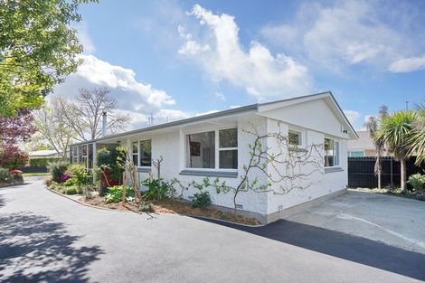 Photo of property in 17 Saffron Street, Bryndwr, Christchurch, 8053