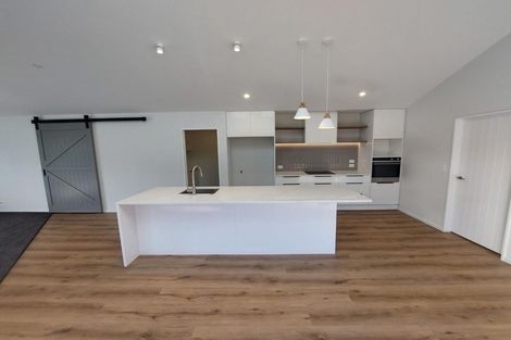 Photo of property in 32 Mills Road, Marshland, Christchurch, 8051