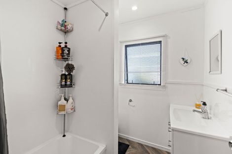 Photo of property in 5b Kilkee Terrace, Flaxmere, Hastings, 4120