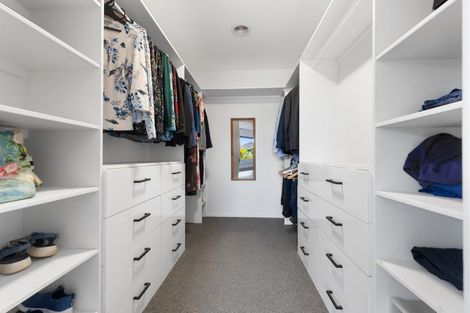 Photo of property in 5 Augusta Grove, Waiwhakaiho, New Plymouth, 4312