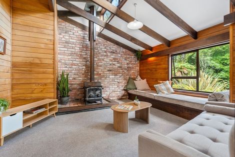 Photo of property in 66 Kent Terrace, Midhirst, Stratford, 4394