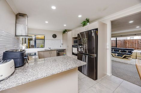 Photo of property in 69 Mandival Avenue, Flat Bush, Auckland, 2019