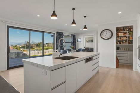 Photo of property in 36 Mcneil Street, Balclutha, 9230