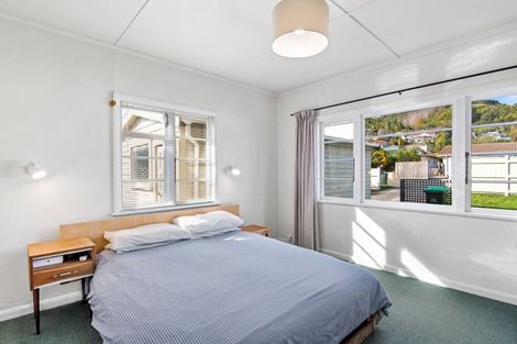 Photo of property in 1/32 Taupata Street, Stoke, Nelson, 7011