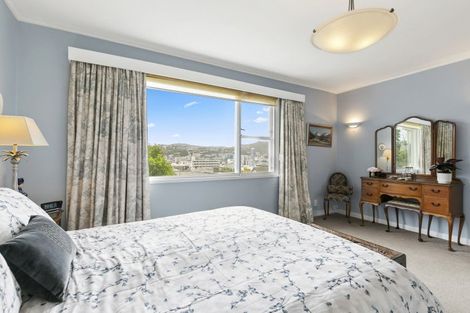 Photo of property in Landscape Apartments, 123-125 Austin Street, Mount Victoria, Wellington, 6011