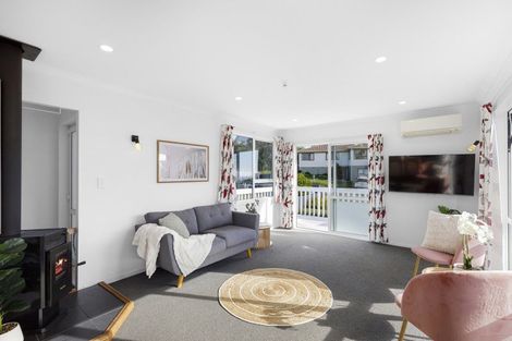Photo of property in 8 Tikati View, Titahi Bay, Porirua, 5022