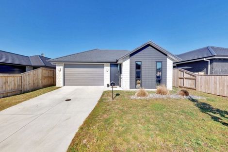 Photo of property in 38 Te Kio Crescent, Papamoa Beach, Papamoa, 3118