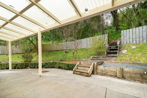 Photo of property in 103 Waitakere Road, Waitakere, Auckland, 0816