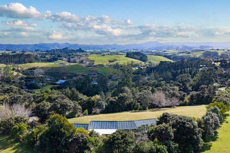 Photo of property in 882 Sandspit Road, Warkworth, 0982