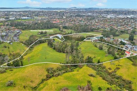 Photo of property in 19 Babich Road, Henderson Valley, Auckland, 0614