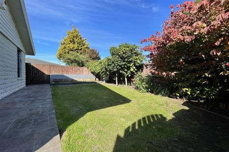 Photo of property in 4 Rowanwood Close, Halswell, Christchurch, 8025