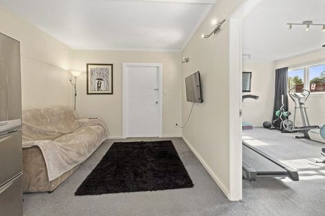 Photo of property in 15 Brora Crescent, Papakowhai, Porirua, 5024