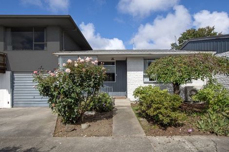 Photo of property in 2/155 Aldwins Road, Phillipstown, Christchurch, 8062