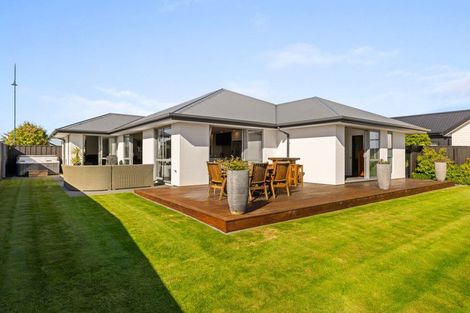 Photo of property in 62 Tiritiri Moana Drive, Pegasus, 7612