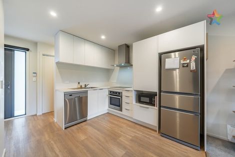 Photo of property in 4 Harena Way, Moera, Lower Hutt, 5010