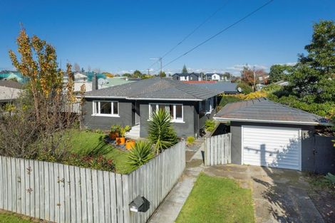 Photo of property in 60 Pemberton Crescent, Greerton, Tauranga, 3112