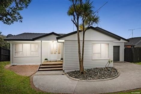 Photo of property in 3 Ian Sage Avenue, Torbay, Auckland, 0630