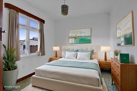 Photo of property in 225 South Road, Hawera, 4610