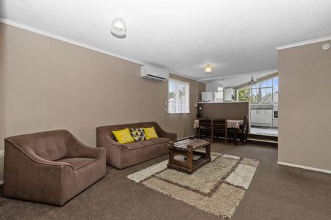 Photo of property in 20 Liston Crescent, Hillcrest, Hamilton, 3216