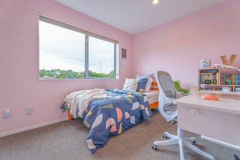 Photo of property in 49a Commodore Drive, Lynfield, Auckland, 1042
