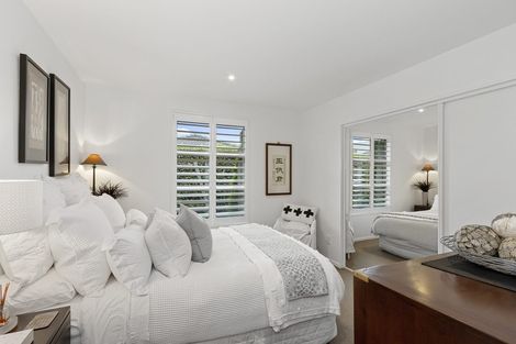 Photo of property in 4 Dunsford Close, Halswell, Christchurch, 8025