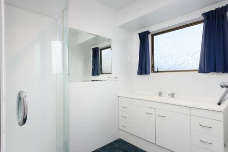 Photo of property in 2/100 Ranch Road, Mount Maunganui, 3116