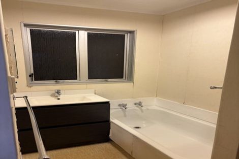 Photo of property in 20 Maxwells Line, Awapuni, Palmerston North, 4412