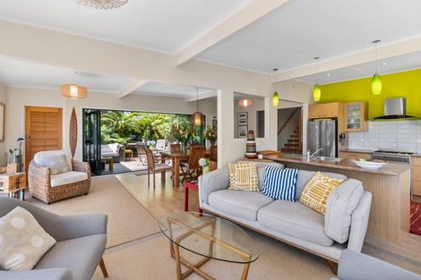 Photo of property in 33 Tawa Street, Oneroa, Waiheke Island, 1081