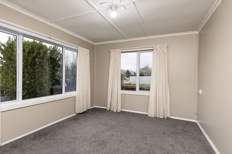 Photo of property in 12 Rhodes Street, Waimate, 7924