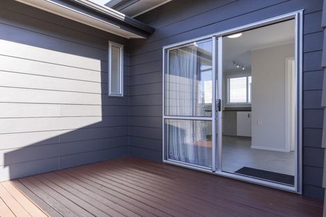Photo of property in 2/12 Isobel Street, Acacia Bay, Taupo, 3330