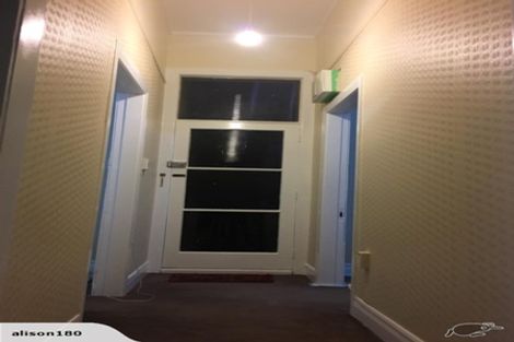 Photo of property in 13 Mortimer Terrace, Aro Valley, Wellington, 6021