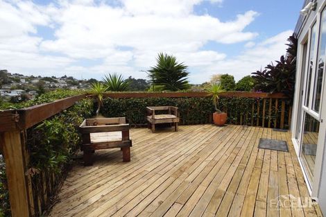 Photo of property in 4 Carillon Place, Massey, Auckland, 0614